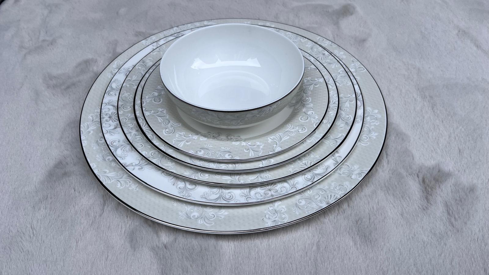 Royal Yemek Takımı Praline 90 Parça Royal Yemek Takımı Praline 90 Parça