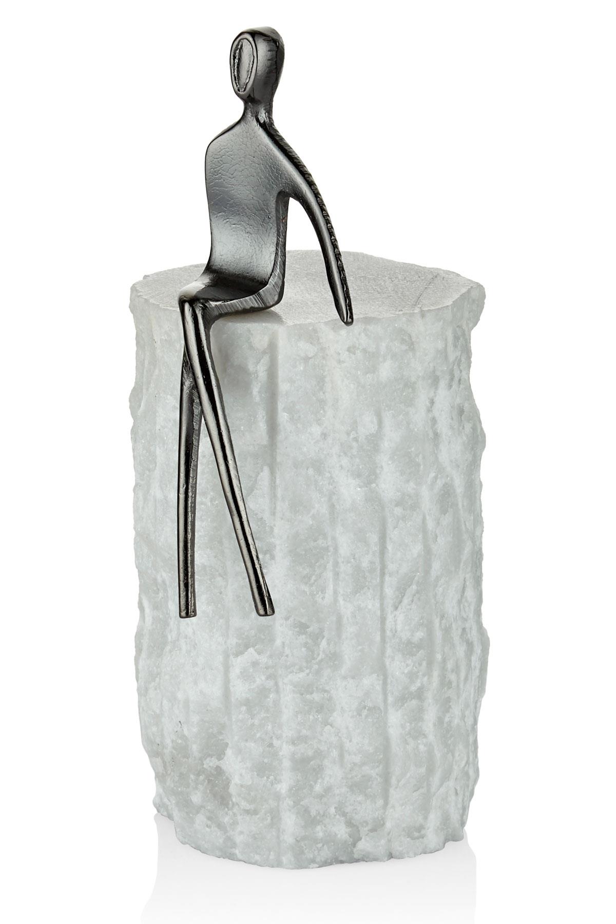 Evza Naturel Mermer Üzerinde Oturan Kadın S.Eskitme 10*10*22 Cm Evza Naturel Mermer Üzerinde Oturan Kadın S.Eskitme 10*10*22 Cm