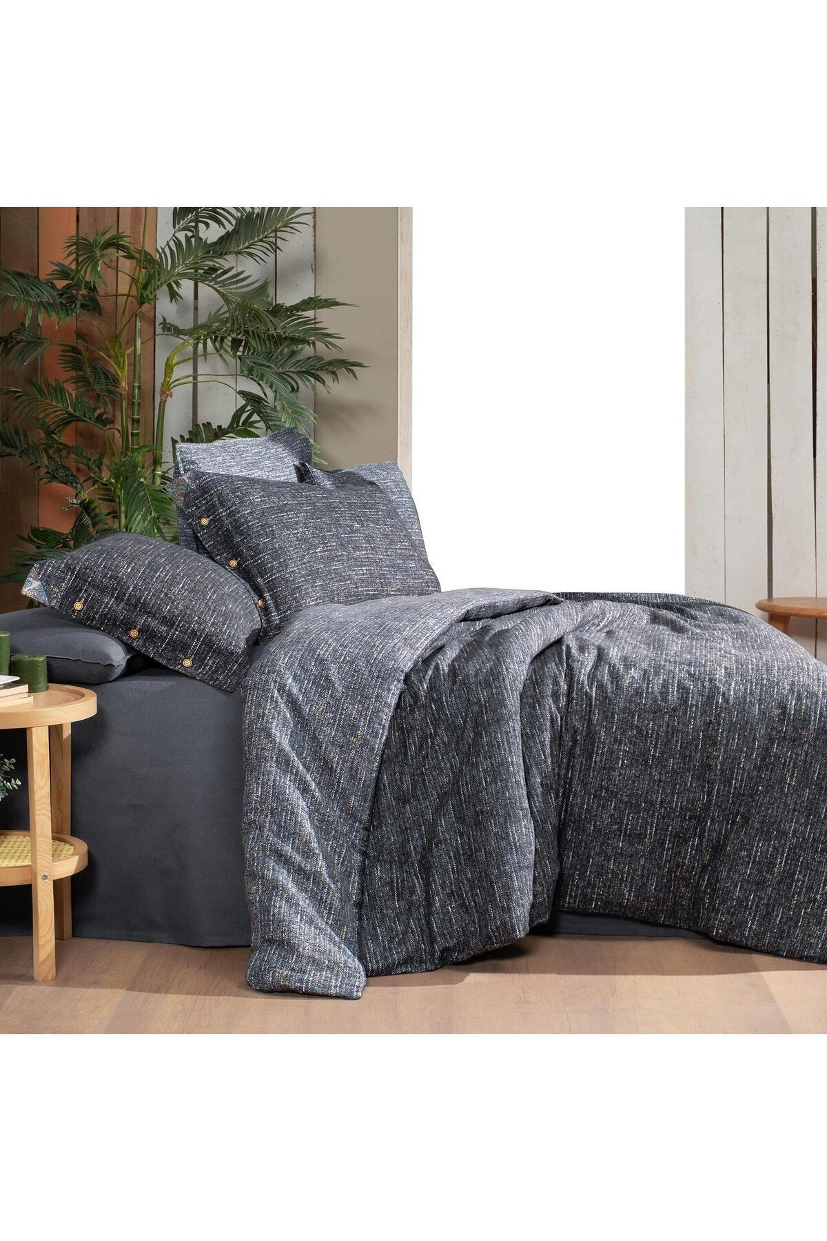 Glamis Tek Kişilik %100 Pamuk Flanel (Pazen) Nevresim Takımı Gri Glamis Tek Kişilik %100 Pamuk Flanel (Pazen) Nevresim Takımı Gri