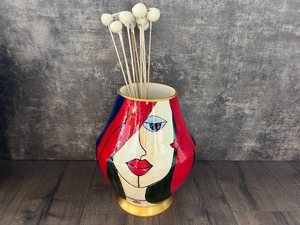 Seta Küp Kadın Yüzü Vazo 26*26*31 Cm Seta Küp Kadın Yüzü Vazo 26*26*31 Cm