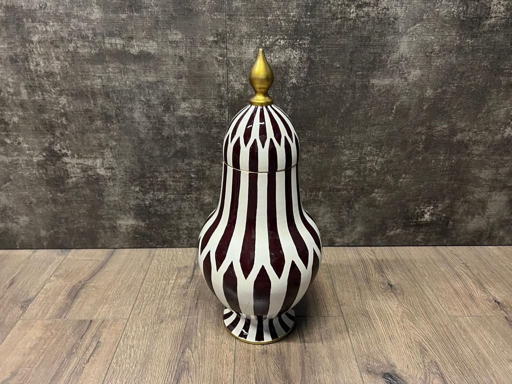 Seta Küp Kravat Model 22*22*47 Cm Seta Küp Kravat Model 22*22*47 Cm