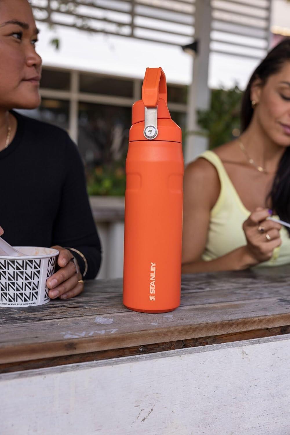 Stanley The Aerolight IceFlow Water Bottle Fast Flow 0.6L/20oz Tigerlily Stanley The Aerolight IceFlow Water Bottle Fast Flow 0.6L/20oz Tigerlily