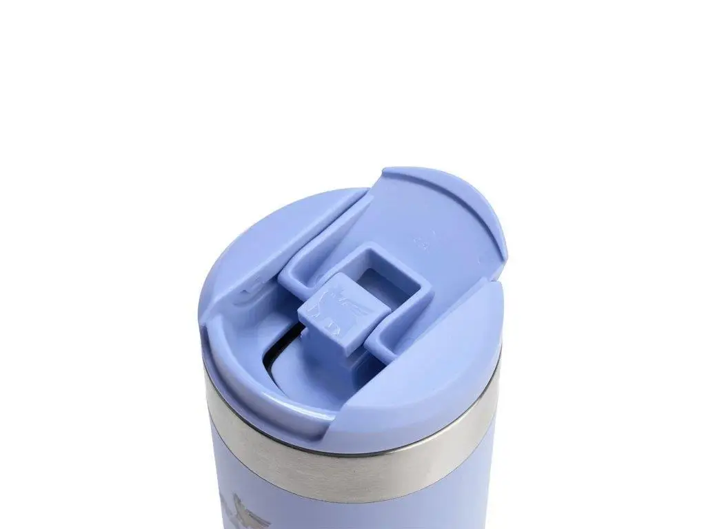 The Aerolight Transit Mug .47L/ 16oz Hydrangea The Aerolight Transit Mug .47L/ 16oz Hydrangea